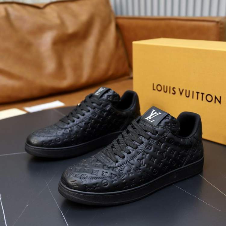 Picture of Louis Vuitton Shoes _SKULVsz38-45mnf061415394